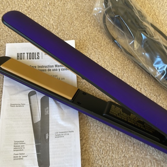 New without box Hot Tools 1” ceramic digital flat iron - Picture 4 of 8